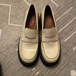 Camper white Milah loafer size 39